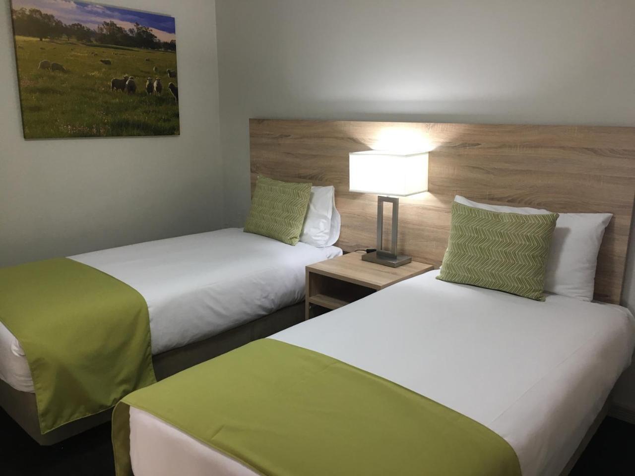Quality Inn Carriage House Wagga Wagga Ngoại thất bức ảnh