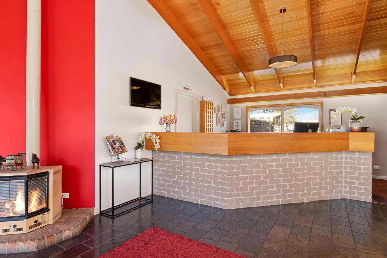 Quality Inn Carriage House Wagga Wagga Ngoại thất bức ảnh